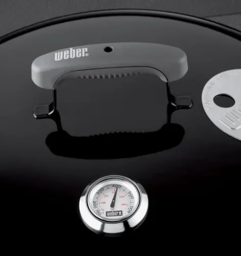 Угольный гриль  Weber Performer Premium GBS 57 cм