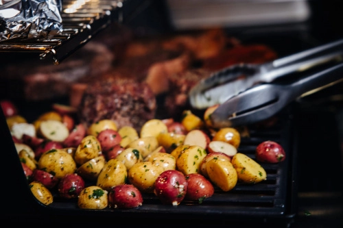 Двусторонняя чугунная решетка Weber Crafted Sear Grate