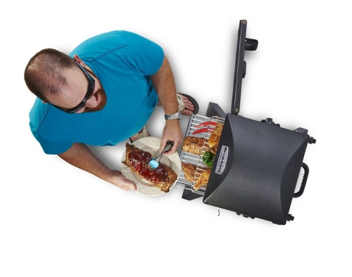 Угольная коптильня Broil King Vertical Charcoal Smoker