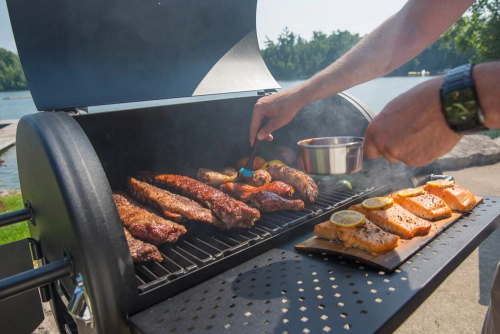 Копчение на Broil King Offset