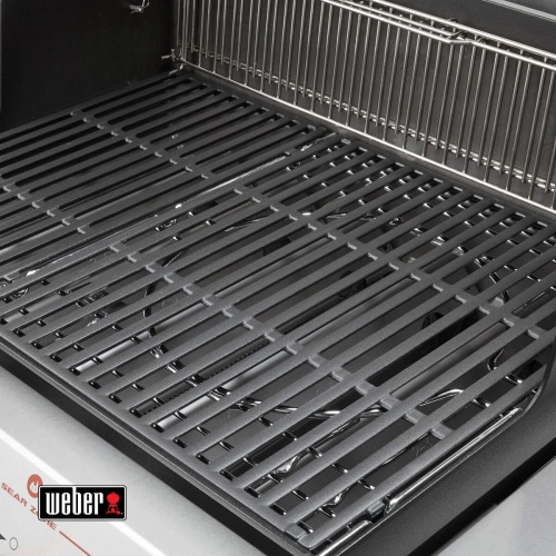 Газовый гриль Weber Genesis E-435 черный
