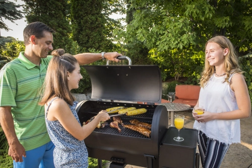 Пеллетный гриль-коптильня Broil King Crown 500