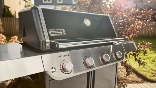 Газовый гриль Weber Genesis E-415 черный