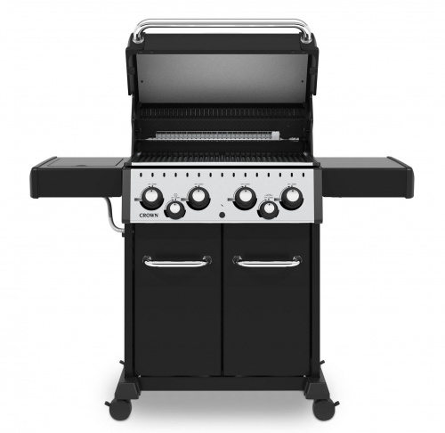 Broil King Crown 490. Горелка для вертела на задней стенке котла.