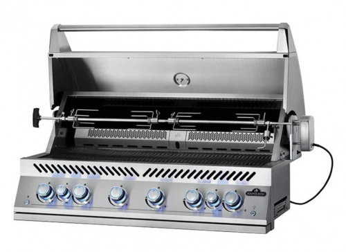 Выполнен из высококачественной нержавеющей стали