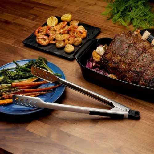 Щипцы с заостренным края для работы с мелкими продуктами