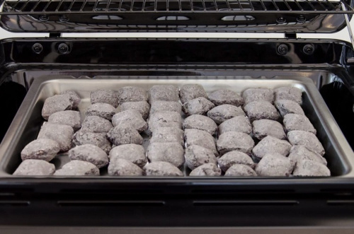 Возможность использовать уголь в газовом гриле