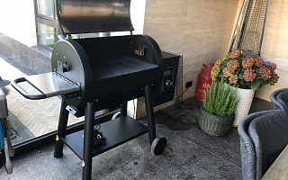 Пеллетный гриль-коптильня Broil King Regal Pellet 500. Московская область, 2025 год